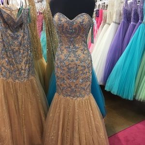 Sherri hill prom dress!